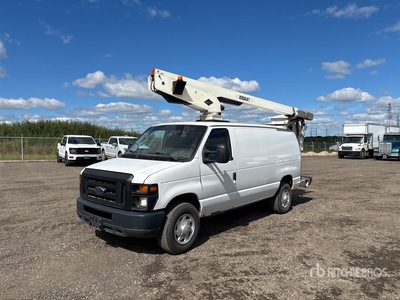 Versalift 29 ft on 2011 Ford E-350 4x2 Cargo Van