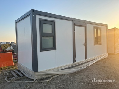 19 ft 7 in x 6 ft 11 in Tiny Home