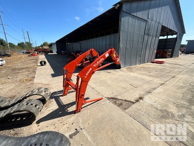 Kubota LA526 Front Loader Attachment