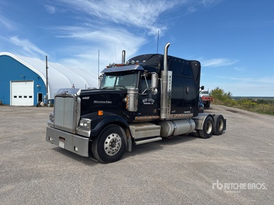 2011 Western Star 4900FA 6x4 T/A Sleeper Truck Tractor