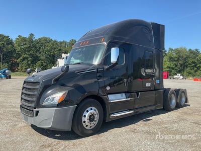 2019 Freightliner Cascadia 126 6x4 T/A Sleeper Truck Tractor