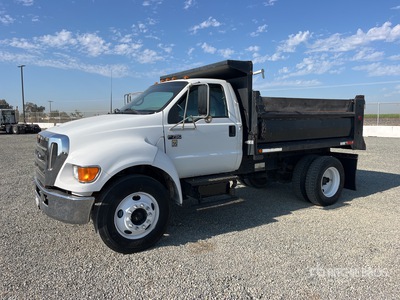 2005 Ford F-750 4x2 Tipper Truck