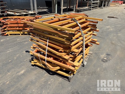 Quantity of (20) Qty of 20 4 ft TB Steel Hand Rail Section QS Steel Hand Rail Section