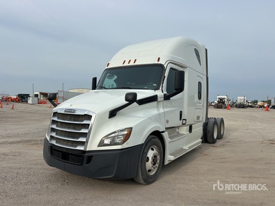 2018 Freightliner Cascadia 126 6x4 T/A Sleeper Truck Tractor (Inoperable)