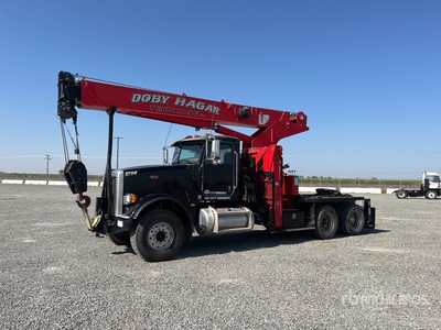 Manitex 3051 30 ton Straight Boom on 2015 Peterbilt 367 6x4 Boom Truck