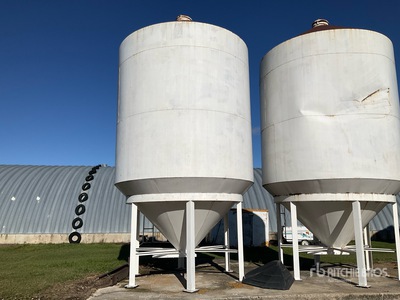 Meridian +/- 1500 bu Hopper Grain Bin