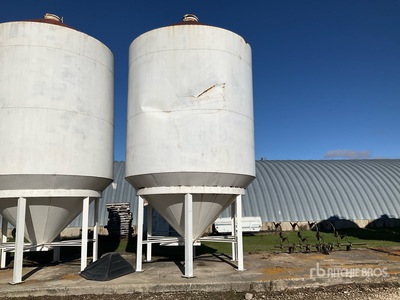 Meridian +/- 1500 bu Hopper Grain Bin