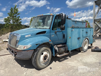 2006 International 4300 4x2 Service Truck (Inoperable)
