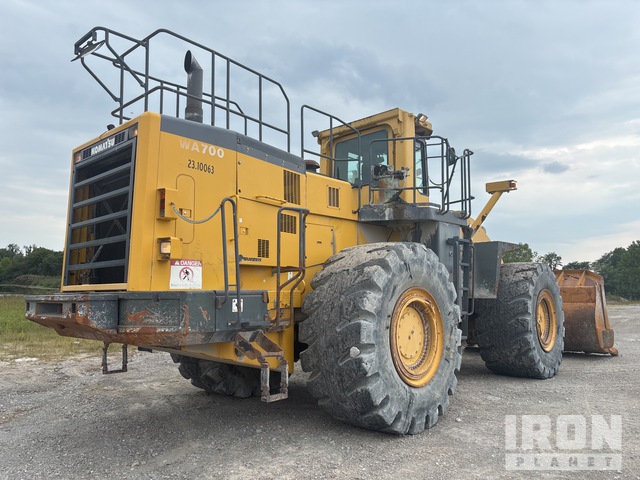 CARGADOR FRONTAL 2010 KOMATSU WA7003