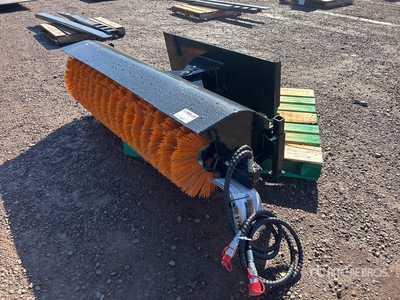 2025 GIYI GY-SE61 61 in Skid Steer Broom (Unused)