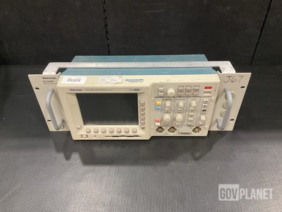 Tektronix TDS3032 Digital Phosphor Oscilloscope