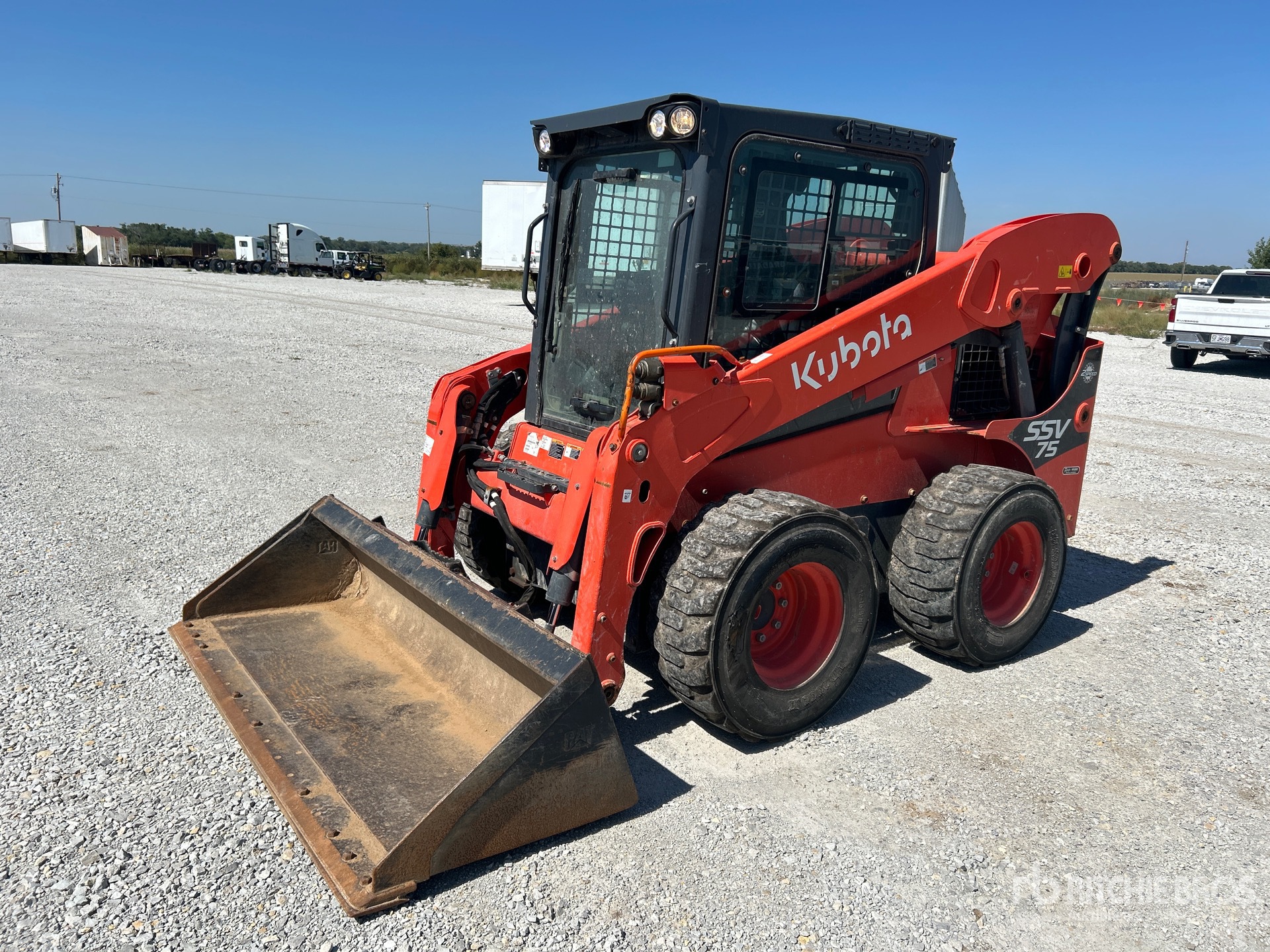 2022 Kubota SSV75H Two-Speed Minicargadora