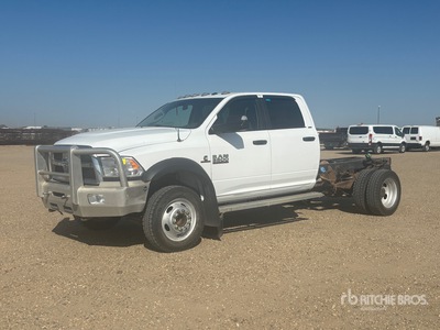 2017 Ford F-550 4x4 Crew Cab Cab and Chassis