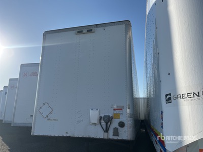 2013 Utility VS2DX 53 ft x 102 in T/A Van Trailer