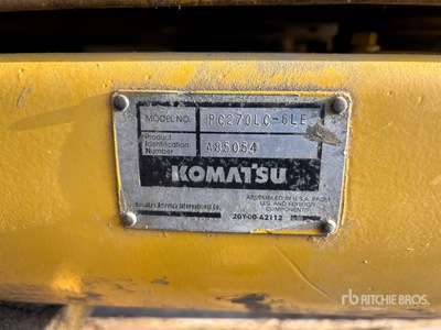 2000 Komatsu PC270LC-6 Tracked Excavator