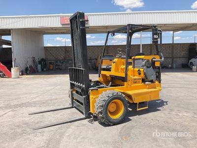 Sellick TMF-55DDS-3 5500 lb Montacargas Piggy Back / Truck Mounted Forklift