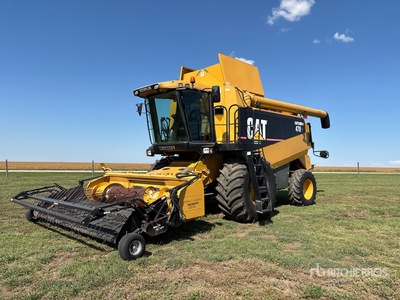 Cat 470R Combine Harvester