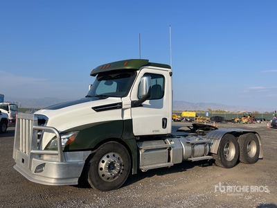 2023 Freightliner Cascadia 126 6x4 T/A Day Cab Truck Tractor