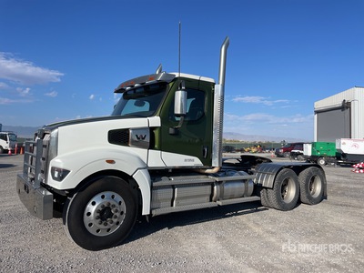 2023 Western Star 4900 6x4 Ciągnik siodłowy T/A z kabiną dzienną