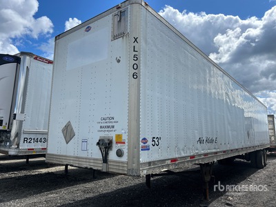 2014 Utility 4000D-X 53 ft x 102 in T/A Van Trailer