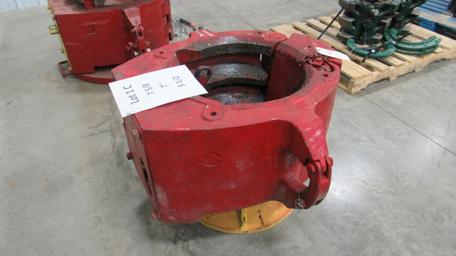 Elevator, Varco BJ 7-5/8in, 250 Ton, w/Top & Bottom Guides Elevator, Varco BJ 7-5/8in, 250 Ton, w/Top & Bottom Guides