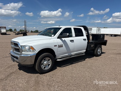 2018 Dodge 2500 4x4 Crew Cab Flatbed Truck