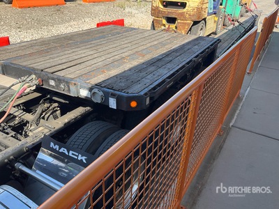 2006 Lufkin Step Deck Trailer