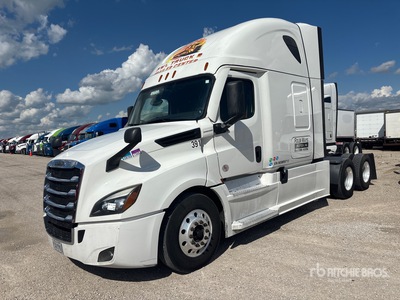 2021 Freightliner Cascadia 126 6x4 Ciągnik siodłowy T/A z kabiną sypialną