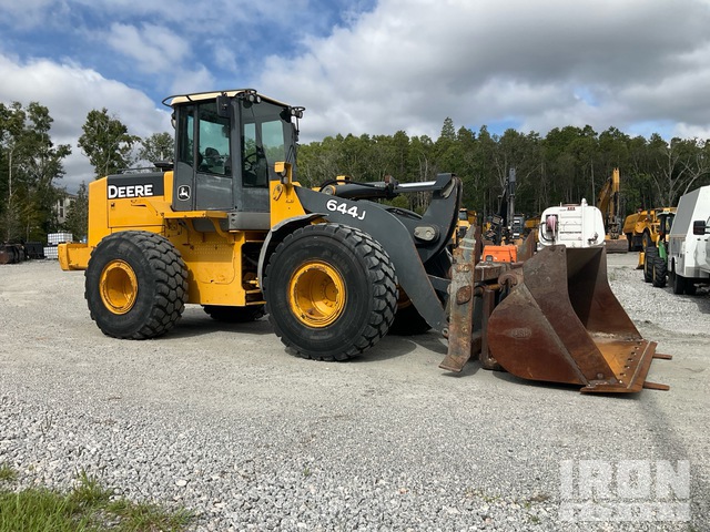 CARGADOR FRONTAL 2006 JOHN DEERE 644J