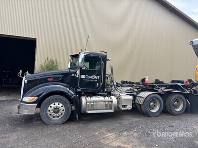 2010 Peterbilt 386 T/A Day Cab Truck Tractor