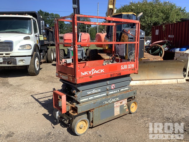 ELEVADOR TIJERA 2018 SKYJACK SJIII3219