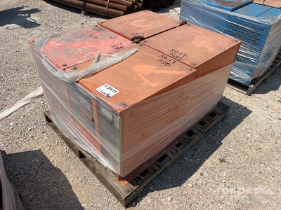 Quantity of (4) C & D Batteries Battery Charger