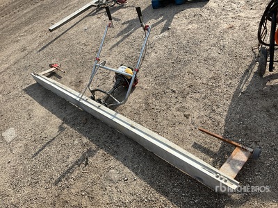 Vibrastrike VS0098H Concrete Screed