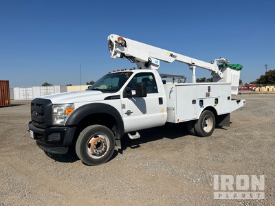 Altec AT200A 30.8 ft on 2015 Ford F-450 XL 4x2 Forestry Bucket Truck