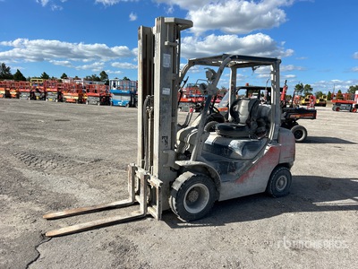 2019 Toyota 8FGU25 3600 lb Pneumatic Tire Carrelli Elevatori