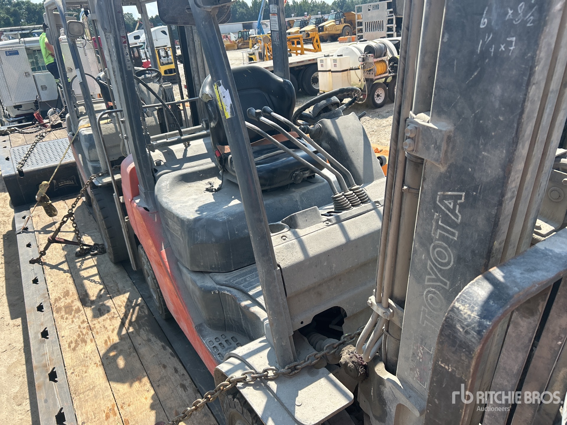 2018 Toyota 8FGU25 Forklift