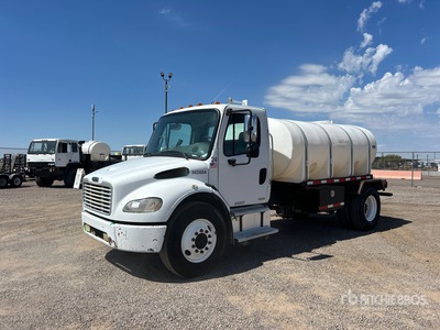 2004 Freightliner M2 106 2000 gal 4x2 Water Truck