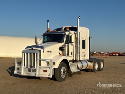2013 Kenworth T800 6x4 Cabeza Tractora Cabina Dormitorio