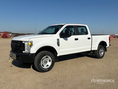 2019 Ford F-350 XL 4x4 Crew Cab Pickup