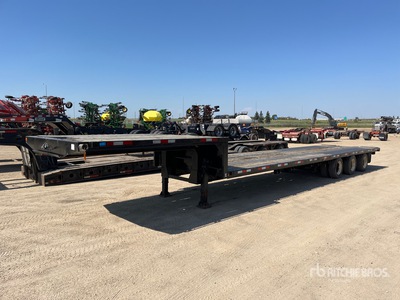2012 B&D 42 ft Tri/A Step Deck Trailer