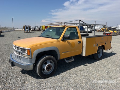 2001 Chevrolet Silverado 3500HD 4x2 Autocarro di servizio