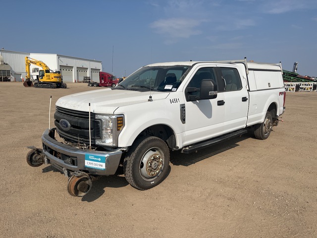 2018 Ford F350 XL 4x4 Crew Cab Hi-Rail Pickup 2018 Ford F350 XL 4x4 Crew Cab Hi-Rail Pickup