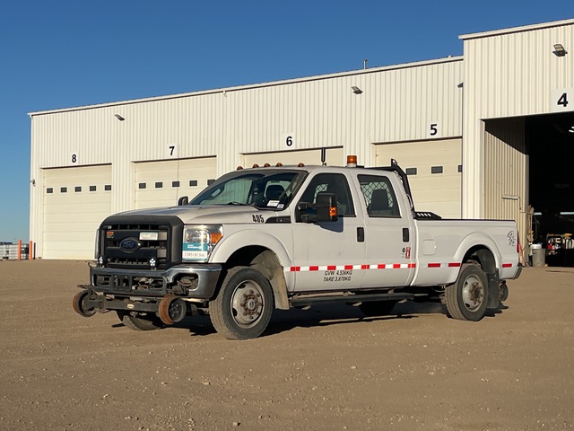 2016 Ford F-350 XL 4x4 Crew Cab Pickup