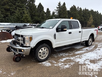 2019 Ford F-250 XLT 4x4 Crew Cab Pickup