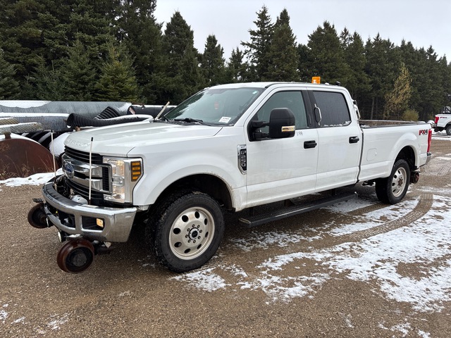 2019 Ford F-250 XLT 4x4 Crew Cab Pickup