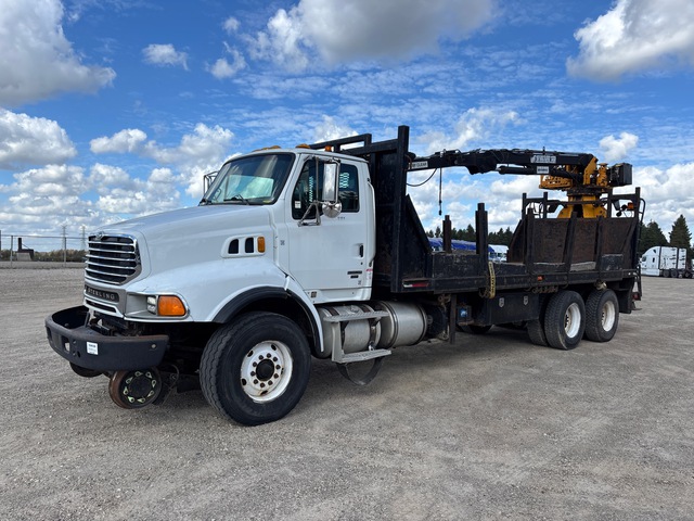 Robotec Elite XT Articulated Boom on 2007 Sterling L9500 6x4 Hi-Rail Grapple Truck