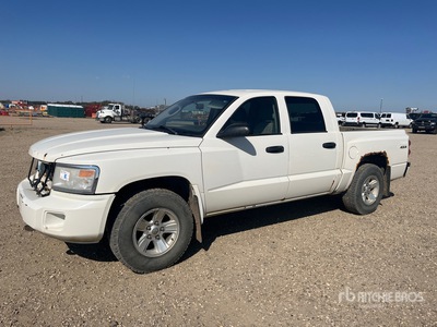 2009 Dodge Dakota SXT 4x4 Crew Cab Pickup