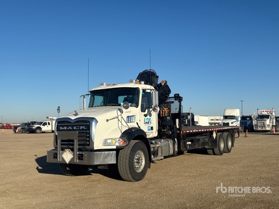 2011 Hiab 166B-3CLX 7.5 ton Knuckle Boom on 2012 Mack GU813 6x4 Boom Truck