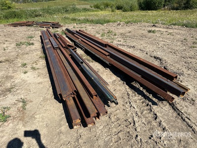 Quantity of (4) Pallets of Square and Rectangular Steel Tubing Varios metales