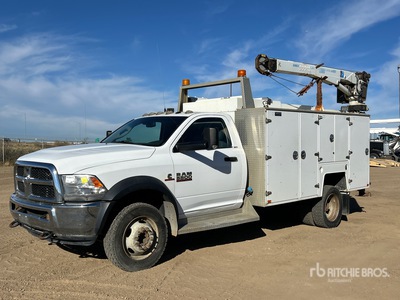 2013 Ram 5500 SLT 4x4 Camion de service